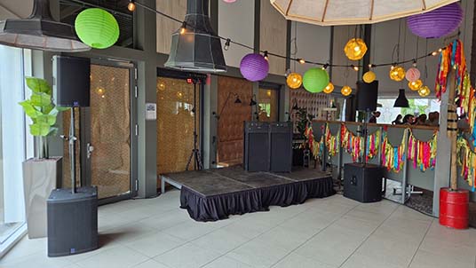 Turbosound Geluidssysteem